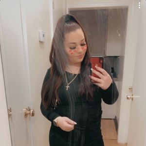 Meet your Posher, Tiffney